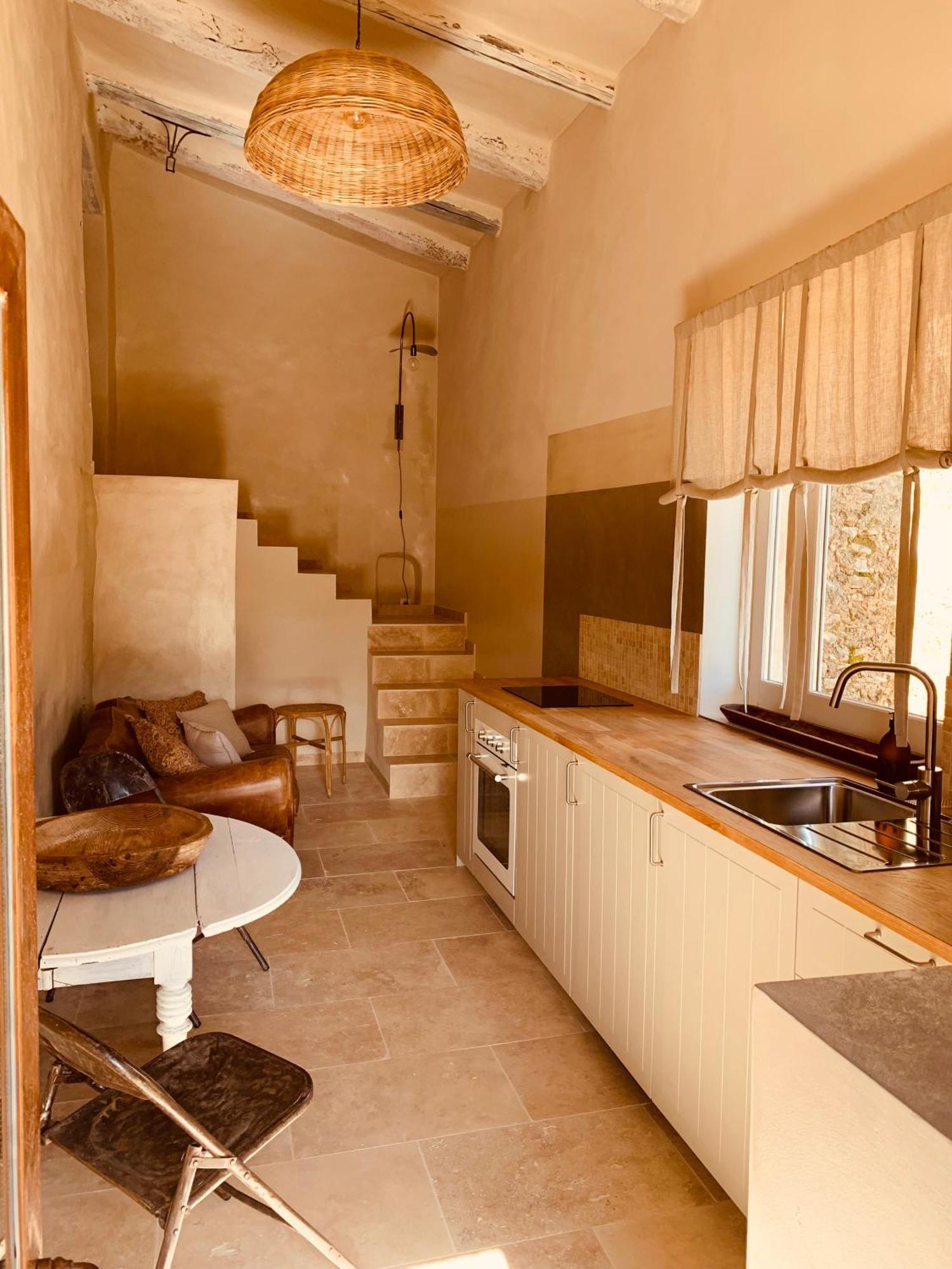 Le Vieux Portail Bed & Breakfast Saint-Saturnin-d'Apt Exterior foto